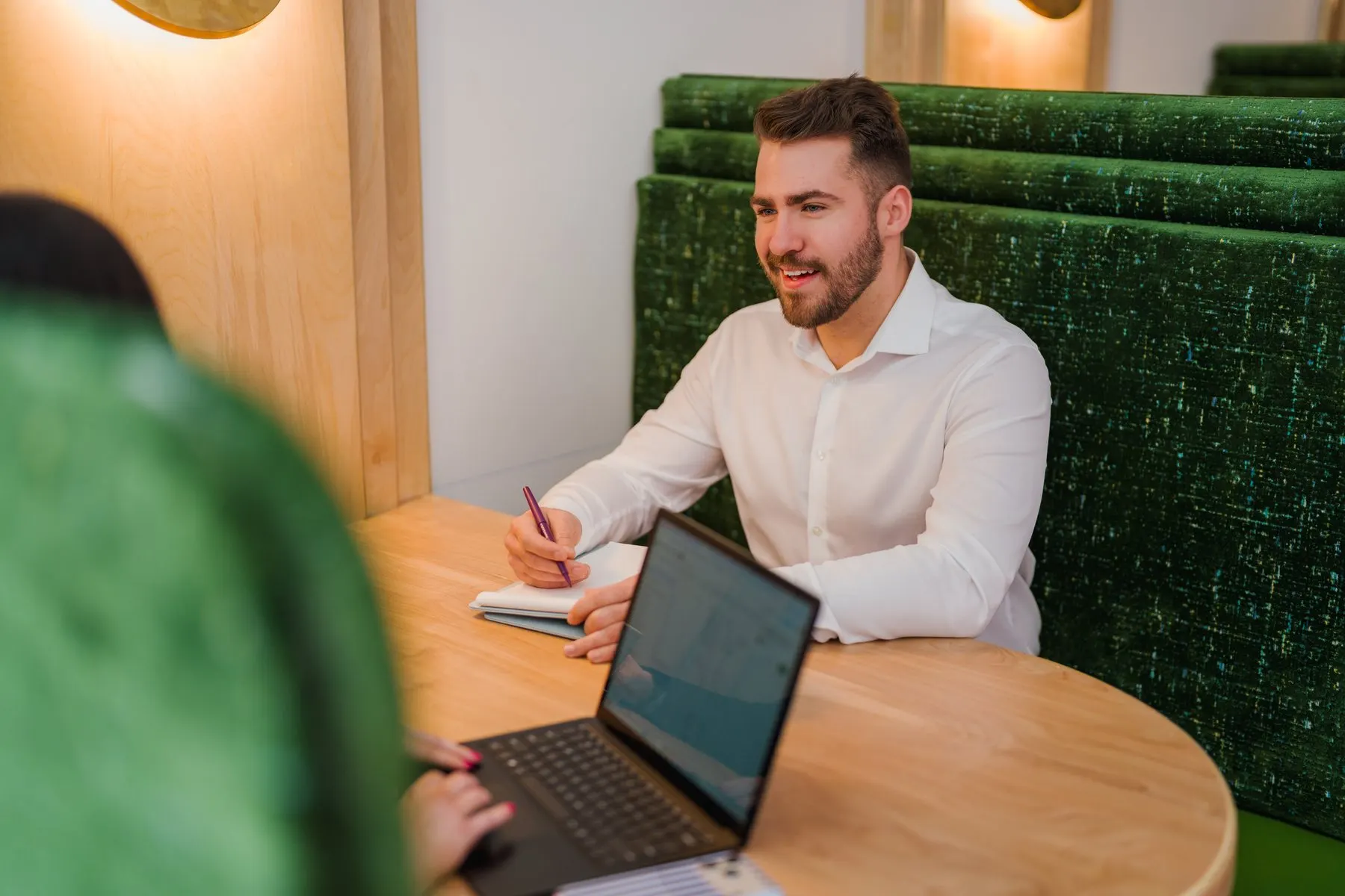 Matthew Farrahar advising a client